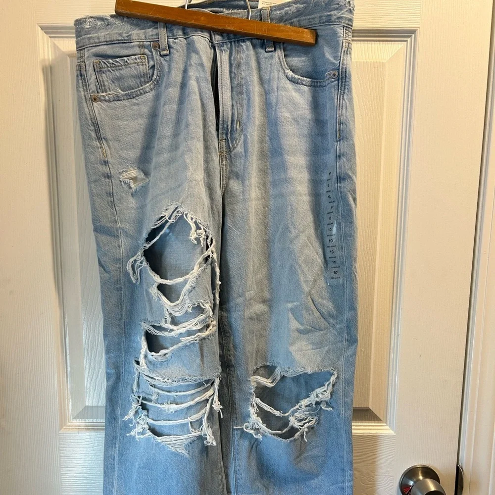American eagle mom jeans NWT - Picture 1 of 4
